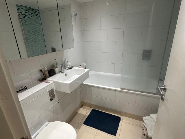 Apartment for rent in London Borough of Brent, Greater London