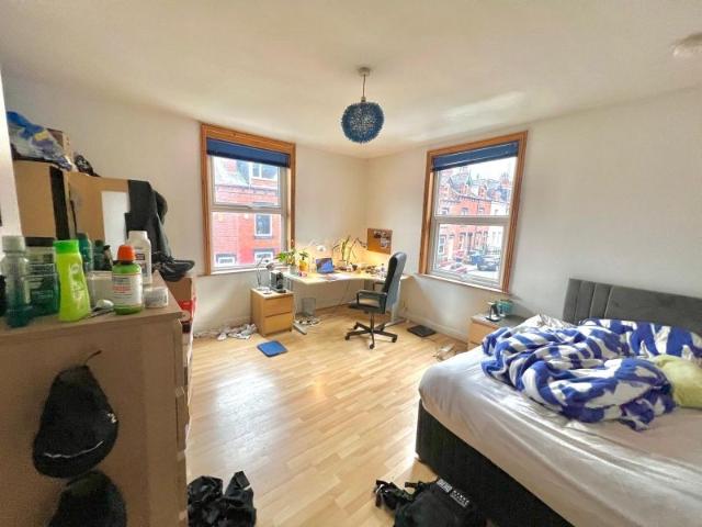 House for rent in Hyde Park, West Yorkshire