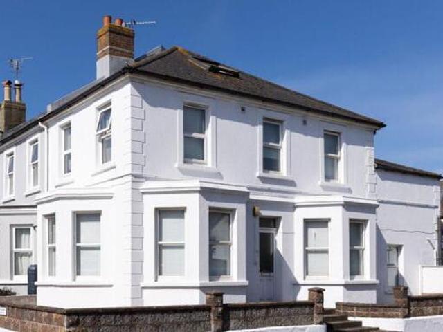 House for sale in Roselands, Eastbourne