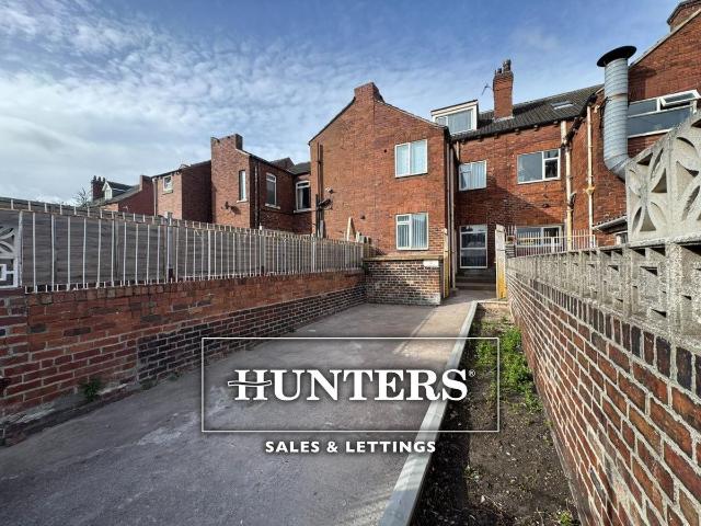 House for rent in Half Acres, Wakefield