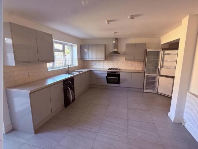 House for rent in Marks Gate, Greater London