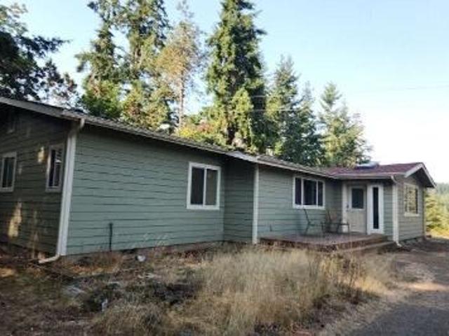 House for sale in Creswell, Oregon