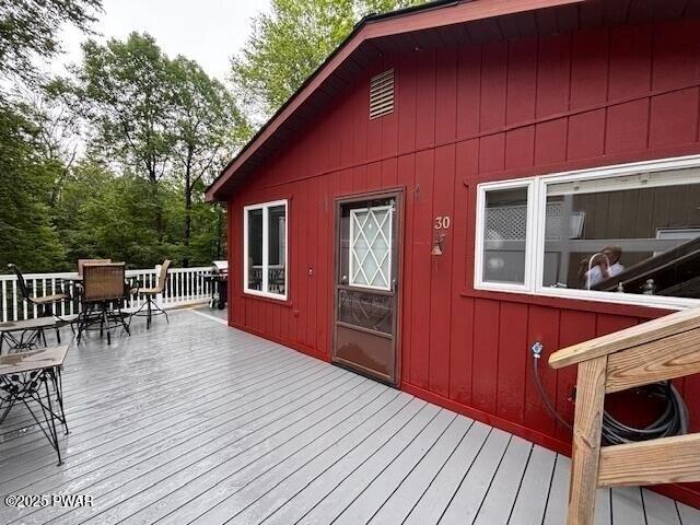 House for sale in Lake Ariel