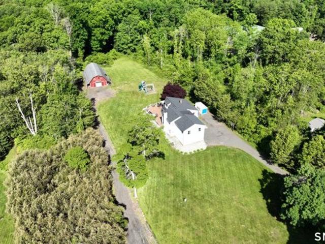 House for sale in East Hampton, Connecticut