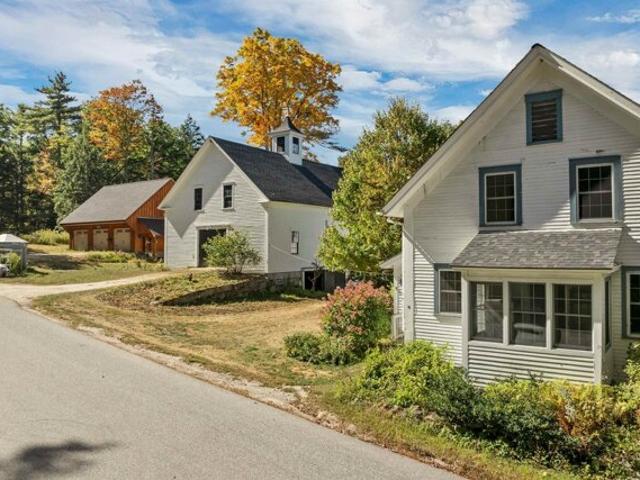 House for sale in New Hampshire