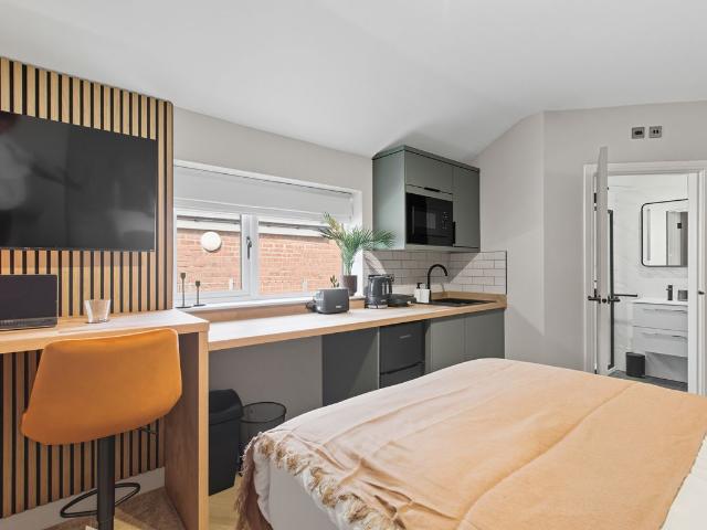 Studio for rent in Cape Hill, Sandwell