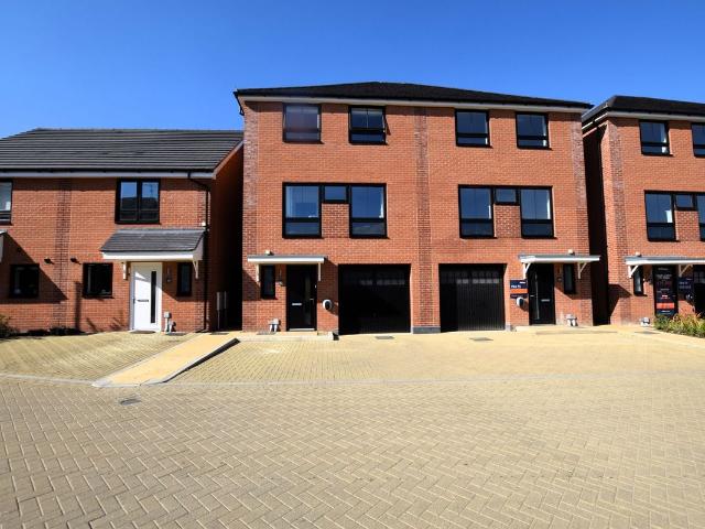 Apartment for rent in Berrick Salome, Oxfordshire