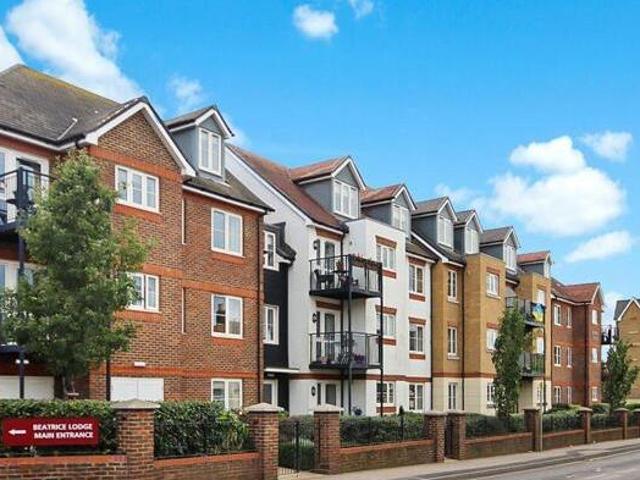 House for sale in Oad Street, Kent
