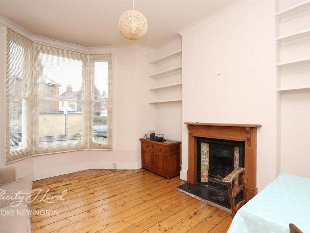 House for rent in Stroud Green, Greater London