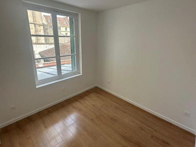 Appartement location à Mantes-la-Jolie, Mantes-la-jolie