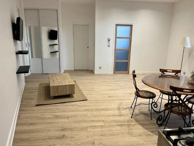 Appartement location à Saint-Étienne, Saint-etienne