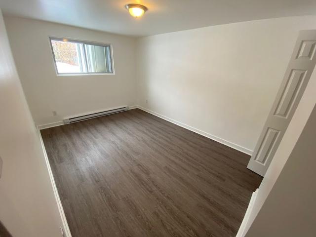 Apartment for rent in Pont-viau, Quebec