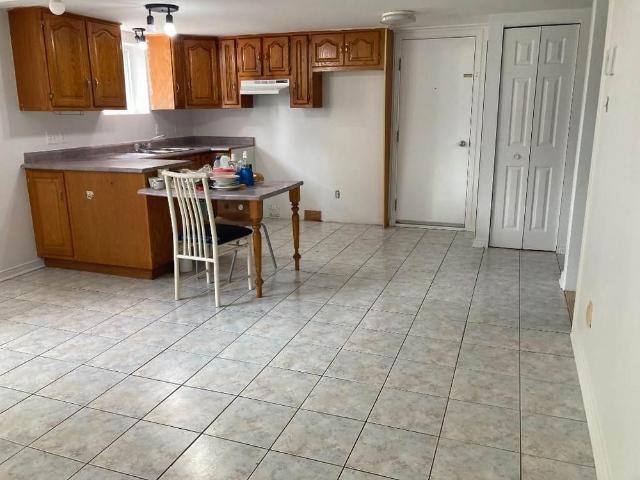 Apartment for rent in Brossard, Quebec