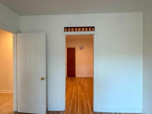 Apartment for rent in St. Leonard's, Quebec
