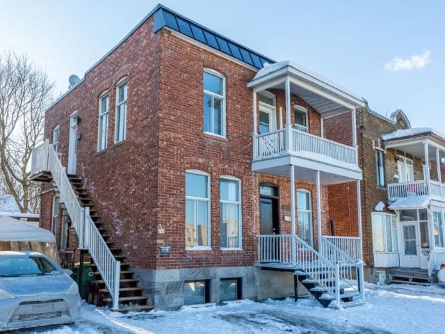 Apartment for rent in St. Leonard's, Quebec