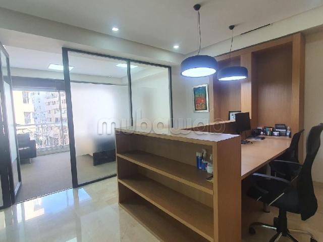 Bureau vente à Anfa, Gharb-Chrarda-Beni Hssen