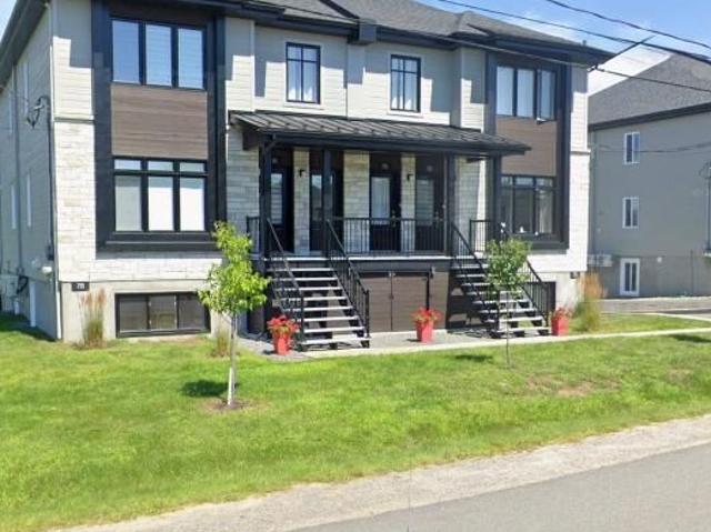 Apartment for rent in Laurentides, Quebec
