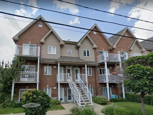 Apartment for rent in Sainte-julie, Quebec