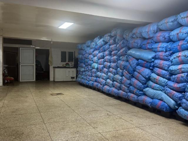 Local commercial location à Anfa, Gharb-Chrarda-Beni Hssen