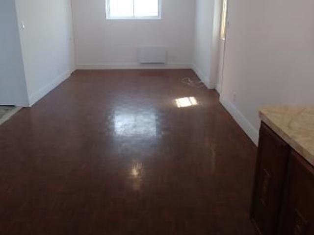 Apartment for rent in St. Leonard's, Quebec