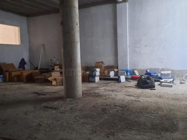 Local commercial location à Anfa, Gharb-Chrarda-Beni Hssen