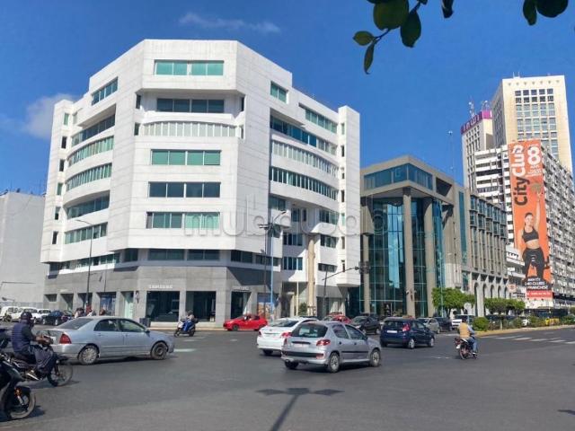 Local commercial location à Anfa, Gharb-Chrarda-Beni Hssen