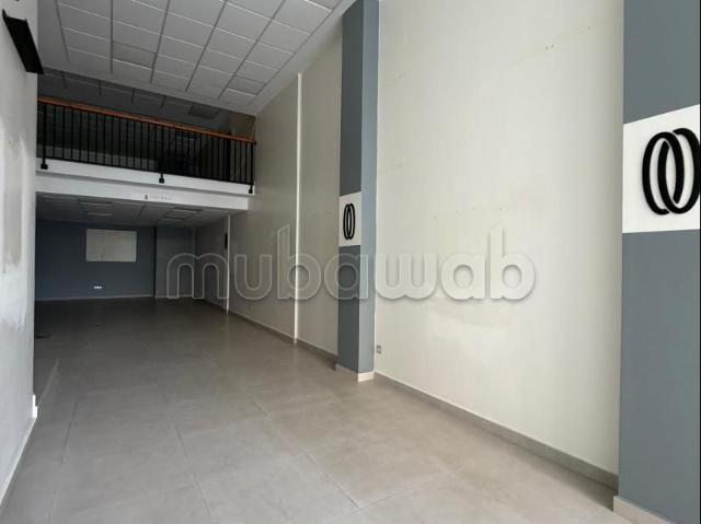 Local commercial location à Anfa, Gharb-Chrarda-Beni Hssen