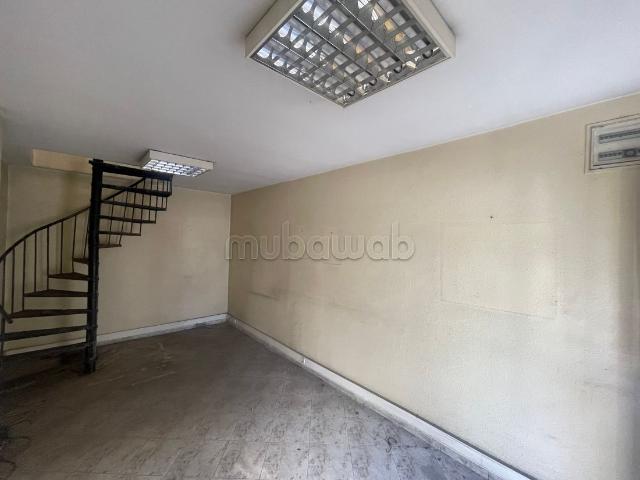 Local commercial vente à Anfa, Gharb-Chrarda-Beni Hssen