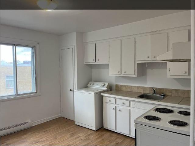 Apartment for rent in St. Leonard's, Quebec