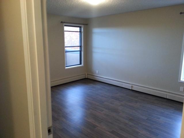 Apartment for rent in Wedgewood, Alberta