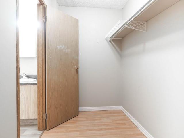 Apartment for rent in Wedgewood, Alberta