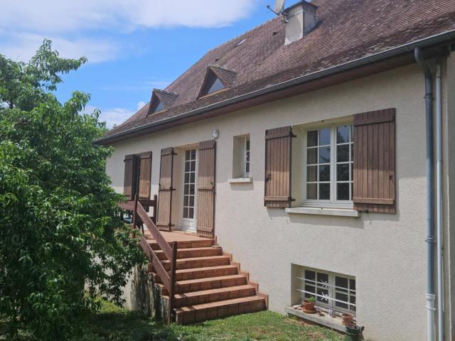 Maison vente à Aubusson, Chénérailles