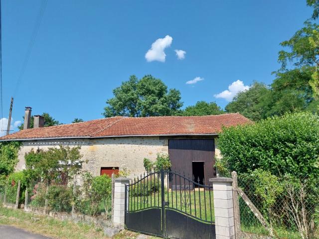 Maison vente à Confolens, Chasseneuil-sur-bonnieure