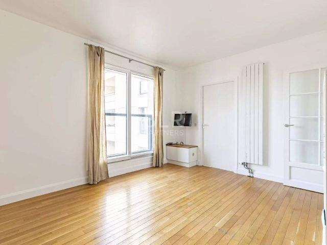 Studio location à Levallois-Perret, Hauts-de-Seine