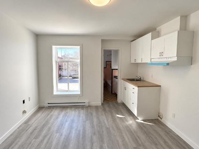 Apartment for rent in Longueuil, Quebec