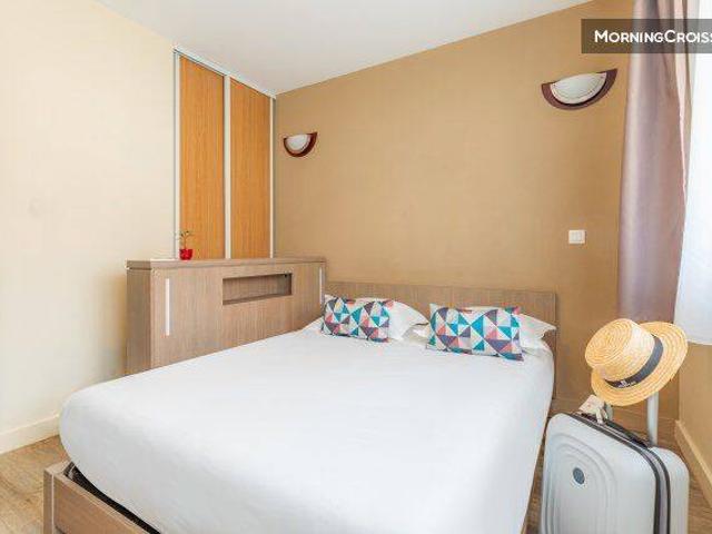 Studio location à Le Port, Nice