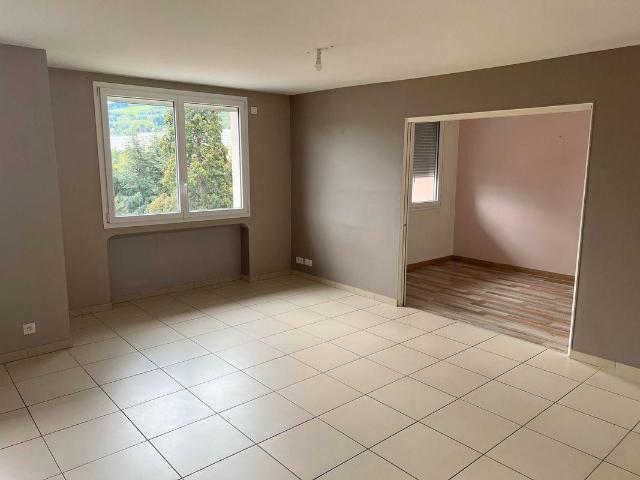 Appartement location à Saint-Étienne, Saint-etienne