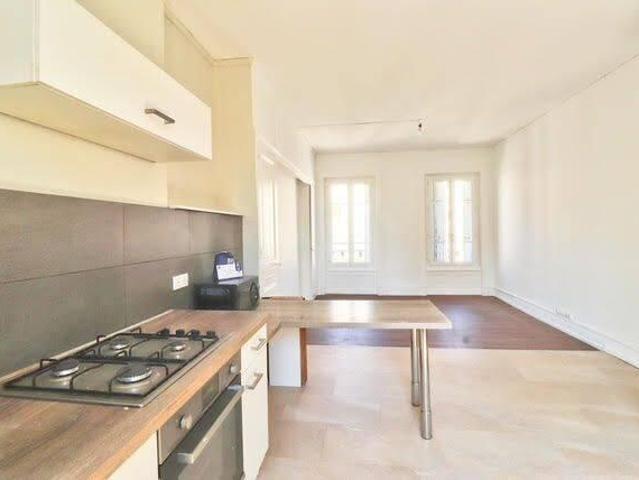Appartement location à Saint-Étienne, Saint-etienne