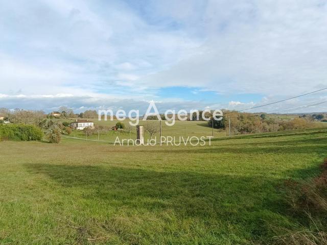 Terrain vente à France métropolitaine, Baneuil