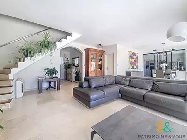Maison vente à Nîmes, Beaucaire