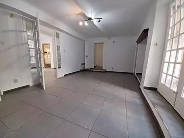 Appartement location à Nîmes, Beaucaire
