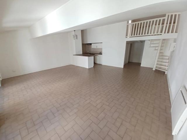 Appartement location à Nîmes, Beaucaire
