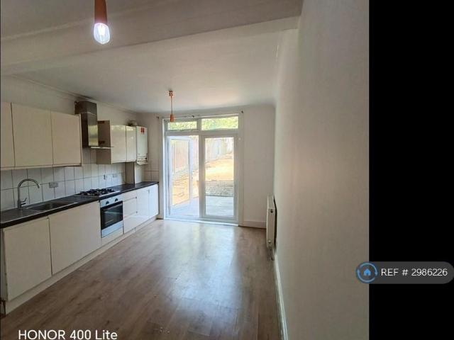 Apartment for rent in London Borough of Croydon, Upper Norwood