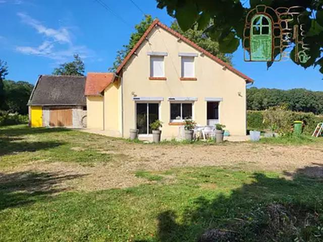 Maison vente à La Croix d'Aigre, Beauchêne
