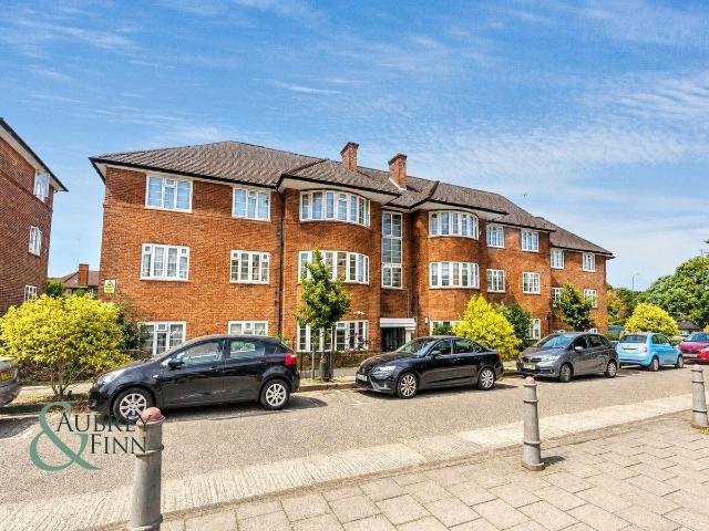 Apartment for rent in Beaufort Park, Greater London