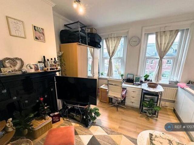 House for rent in Kingston Upon Thames, Greater London