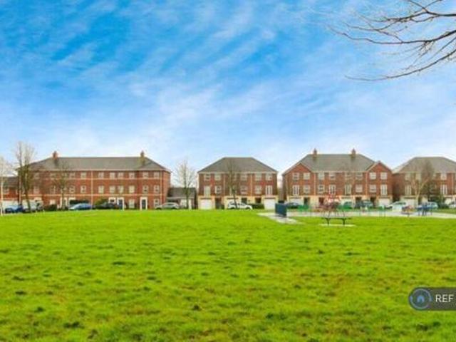 House for rent in Lyons, Greater London
