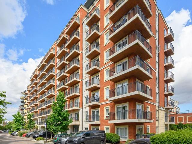 Apartment for rent in Colindale, Greater London