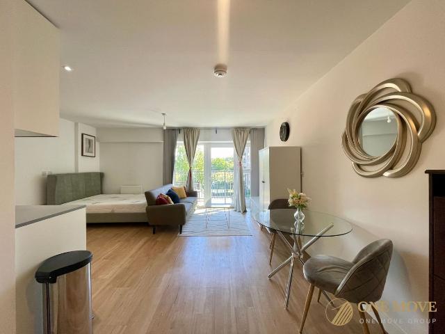 Studio for rent in Colindale, Greater London