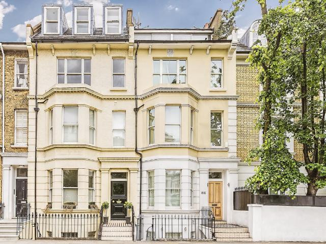Apartment for rent in Brompton, Greater London